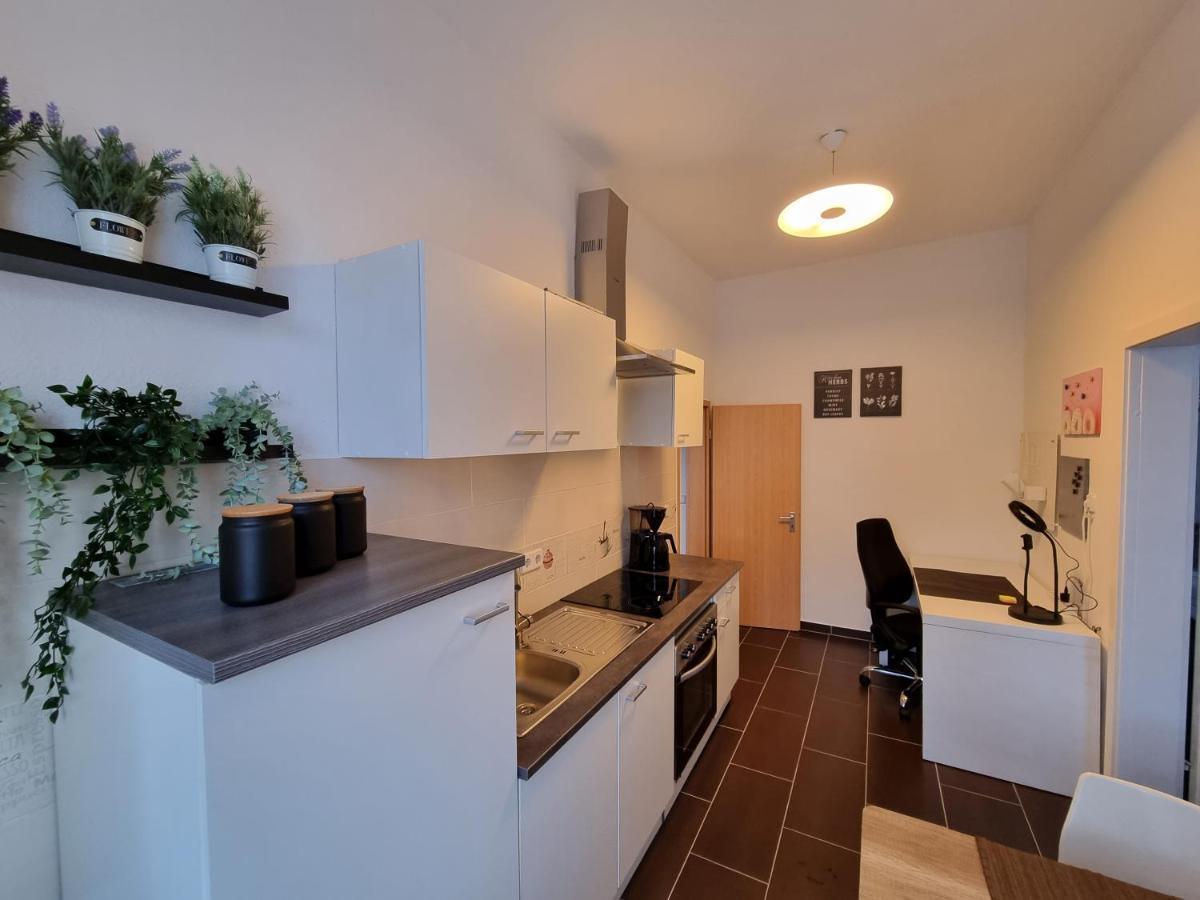 Gigi'S Ferienwohnung Nr. 1 Oschersleben Esterno foto